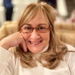 Meet your Posher, Vicki